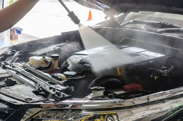 Motorwäsche